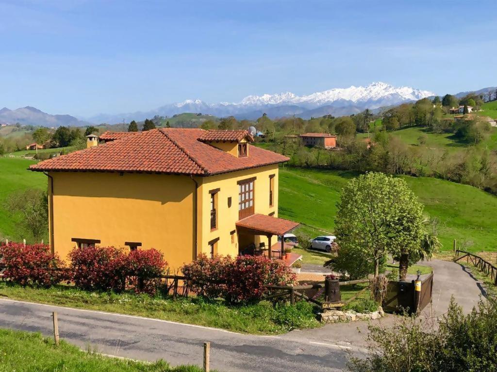 L'espantayu Hotel Cereceda (Asturias)